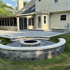 BUILDING-THE-PERFECT-LUXURY-OUTDOOR-SPACE-WITH-BEACON-HILL-SMOOTH-GRANITE-FUSION-PAVERS-IN-NAPERVILLE-ILLINOIS 4