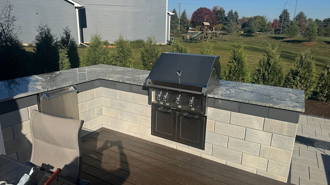 Transforming Outdoor Living: A Built-In Kitchen in Aurora, IL